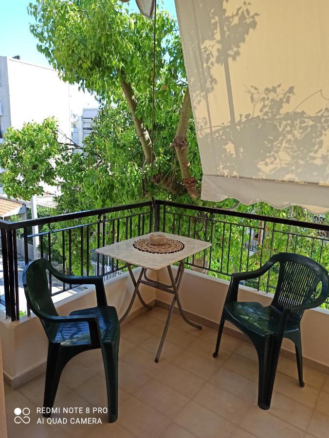 Apartamento Ομορφο Διαμέρισμα Κοντά Στο Σταθμό Δουκίσσης Πλακεντίας Atenas Exterior foto